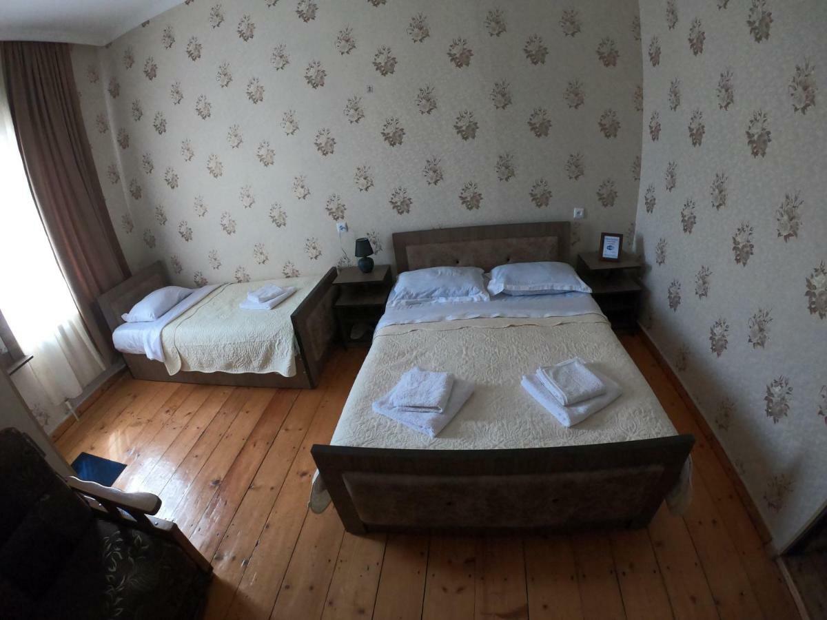 Host Family Hotell Akhaltsikhe  Exteriör bild